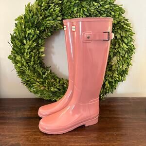 Hunter Tall Blush Pink Gloss Rain Boots